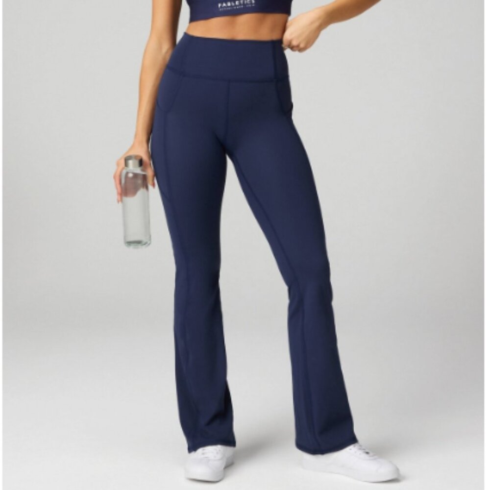 NWOT Fabletics Pureluxe High-Waisted Pocketed Kick Flare Pants Size L